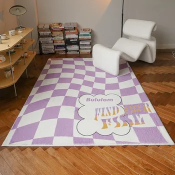 רטרו בשחור-לבן שחמט השטיח בסלון, סגול סריג השינה ליד המיטה מחצלות, עיצוב חדר חמוד, שטיח חדר ילדים