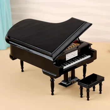 BJD בובה נגינה על 1/4 1/6 גודל bjd עבודת יד מיני נגינה בפסנתר דגם קישוט בובה אביזרים