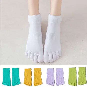 2023 כותנה חמש אצבעות קצרות גרביים לאישה בחורה מוצק לנשימה רך אלסטי ממתקים-גרביים צבעוניים עם האצבעות חם למכור